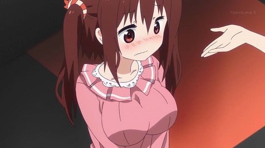 胸　揺れる　対策　押さえる　ノーブラ　あるあるに関連した画像-01