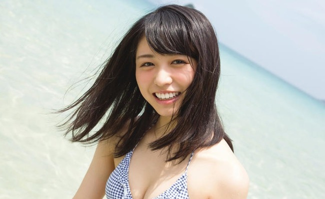 長濱ねる 胸 位置 違和感 垂れ乳 天然 豊胸に関連した画像-01