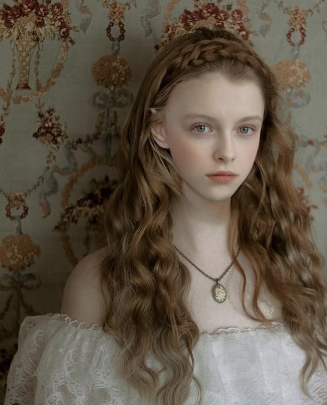 絵画の世界から飛び出してきたような美女が話題に インスタグラムの写真も綺麗すぎる オレ的ゲーム速報 刃 絵画の世界から飛び出してきたような美女が話題に インスタグラムの写真も綺麗すぎる オレ的ゲーム速報 刃