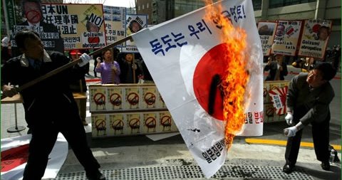 国旗損壊罪　自民党　日本国旗　日の丸　損壊　燃やすに関連した画像-01