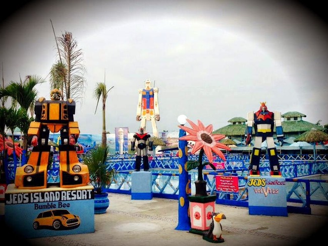 ガンダム 立像に関連した画像-05