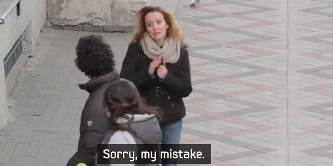 聴覚障害者 サプライズ 手話に関連した画像-05