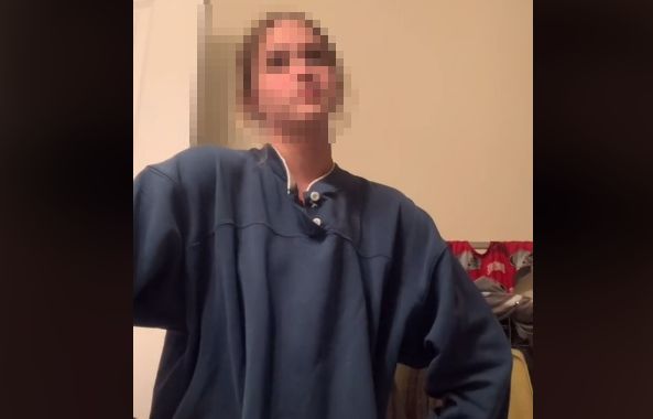 恋人 名前 タトゥー 背中 女子 アレクサンダーに関連した画像-01