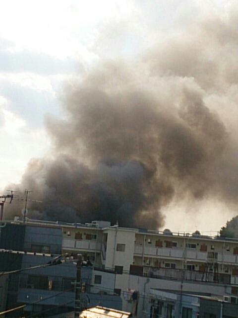 本日昼ごろ 東京品川で大規模な火災が発生 現場がやばいことになってる 生放送で火事を起こした配信者 と時間がほぼ一致 オレ的ゲーム速報 刃