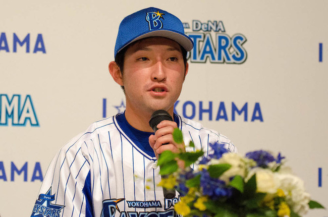 オタク 横浜 DeNA 野川拓斗 投手 グローブ ハッカドール コラボ アニオタに関連した画像-01
