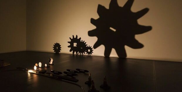 中学生　美術品　破壊　芸術家　新作に関連した画像-01