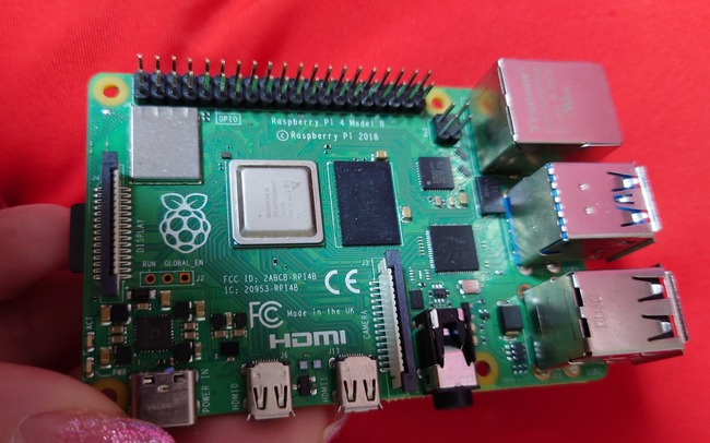 �饺�ѥ������顡RaspberryPi�����ס��ץ�����ߥ󥰡��������ѡ��ɥ����󡡥�������ʼ��ޥ�����˴�Ϣ��������-05