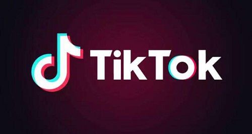 TikTok 女性　胸　削除　BANに関連した画像-01