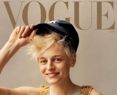 VOGUE　腋毛　欧米　女性に関連した画像-01