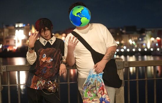 ハンドサイン ポーズ 4 手 部落差別 侮辱 ギャング 海外 日本に関連した画像-01