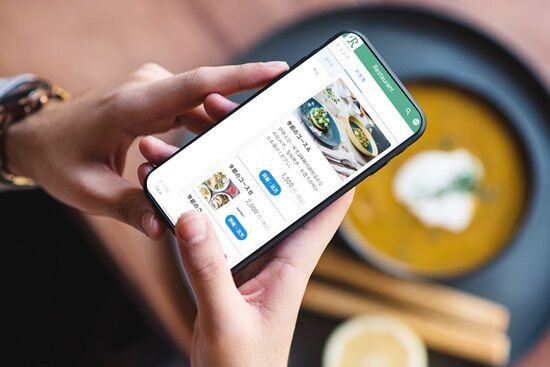 飲食店 スマホ タブレット メニュー LINE 友達 注文 居酒屋 パケット代 通信料 バッテリー 老人 高齢者に関連した画像-01