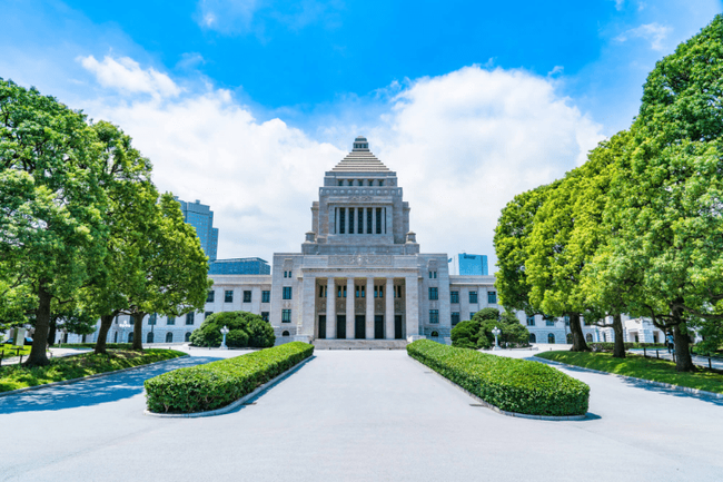 政治　スカッとする　納得感　公平感　妥協　急進的　革新　極右　参政党に関連した画像-01