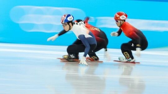 韓国 ショートトラック 失格 北京五輪 金メダルに関連した画像-01