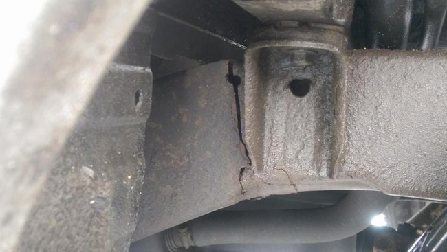 日産車 分解 イギリスに関連した画像-08