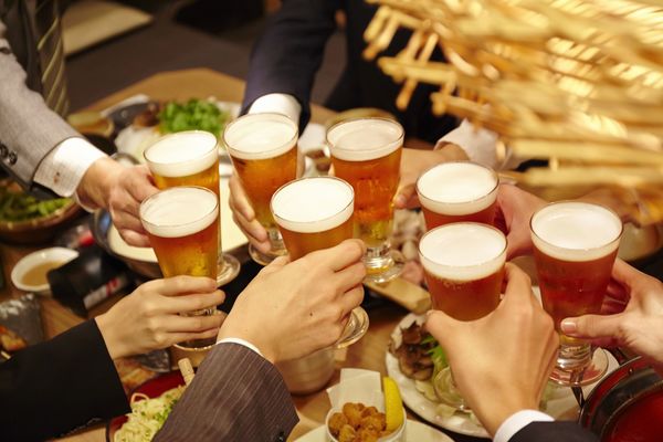 飲食店　新型コロナウイルス　緊急事態宣言　自粛　酒　持ち込みに関連した画像-01