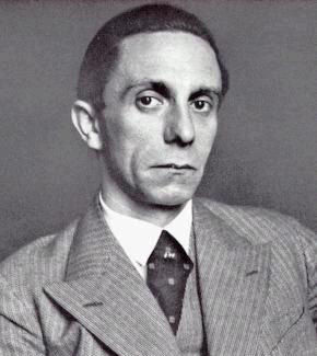 日本発 ナチスの萌えキャラ ゲッペルスちゃん が海外で賛否両論 なぜ日本は被害者の事を考えずになんでもかんでもネタにするの 実に興味深い オレ的ゲーム速報 刃