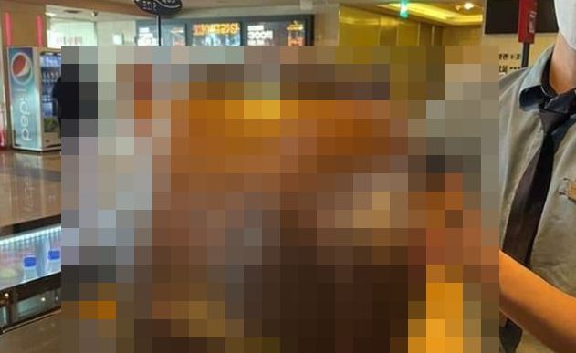 韓国 ロッテシネマ 映画館 ポップコーン 持ち込み容器 詰め放題に関連した画像-01