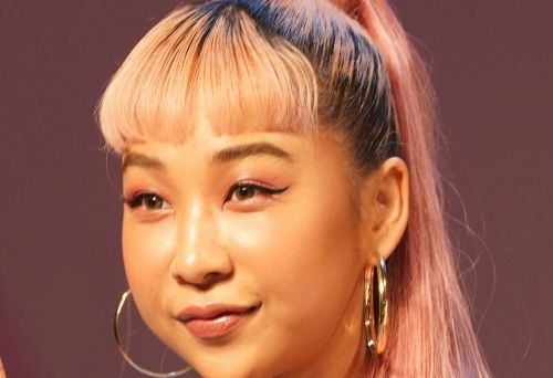 青山テルマ　ハーフ　黒人　肌　色　黒　化粧　メイク　ファンデーションに関連した画像-01