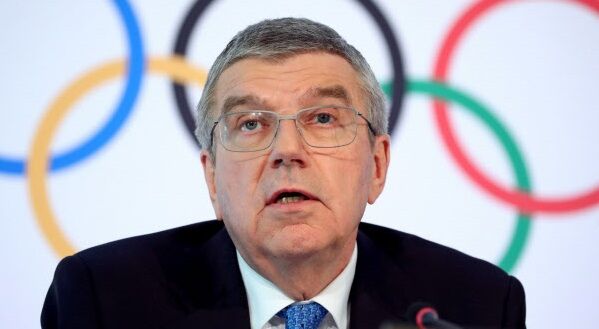 IOC バッハ会長 東京五輪 オリンピック 開催 犠牲 代償に関連した画像-01