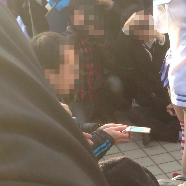 コミケの闇 コスプレイヤー パンツのみ の撮影 はやめて下さい カメコ 豚 気持ち悪い オレ的ゲーム速報 刃