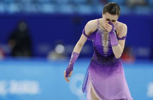 北京五輪　フィギュアスケート　ワリエワ　ドーピング　陽性　15歳　天才　涙に関連した画像-01