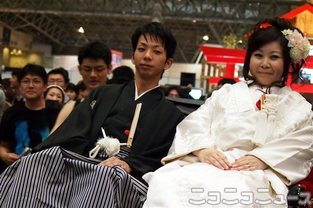ニコニコ超会議 ニコ動が縁で結婚 ニコニコ超神社 でメインイベントの 結婚式 が行われる オレ的ゲーム速報 刃