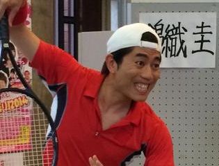 錦織ソックリ芸人のしまぞうzさん 仕事の数が50倍にwwwwwwwwwwww オレ的ゲーム速報 刃 錦織ソックリ芸人のしまぞうzさん 仕事の数が50倍にwwwwwwwwwwww オレ的ゲーム速報 刃