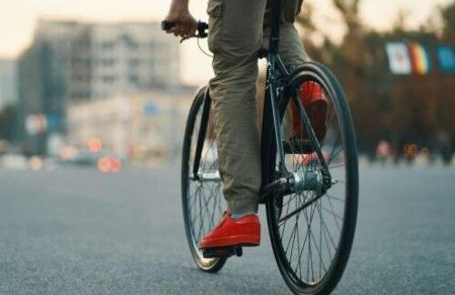 自転車　自動車　車　公道　走行　事故　免許　道路交通法　青切符に関連した画像-01