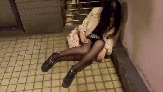 日本 安全 海外 女性 酔っ払い 寝てる 暴行 外国人 痴漢 仕込み 成人向けに関連した画像-01