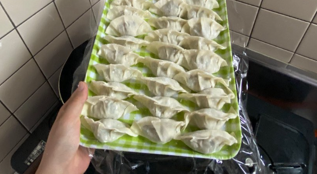 独身　女子　女性　餃子　ツイート　ポスト　X　恋人に関連した画像-01