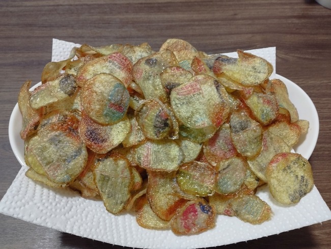 ポテトチップス モノタロウ 水切り ポテチに関連した画像-04