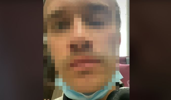 飛行機　子供　叫び声　奇声　29時間　男性　左目　目　けいれんに関連した画像-01