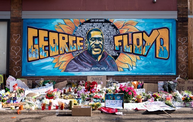 アメリカ 黒人男性 ジョージ・フロイド 殺害現場 聖地化に関連した画像-01