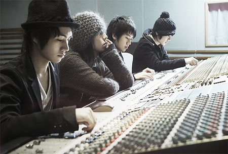 RADWIMPS¡¡¿·¶Ê¡¡·³²Î¡¡¥Ë¥å¡¼¥·¥ó¥°¥ë¡Ö¥«¥¿¥ë¥·¥¹¥È¡×¡¡ÙèÙ餹¤ëÀ¼¡¡ÆüËܤ˴ØÏ¢¤·¤¿²èÁü-01