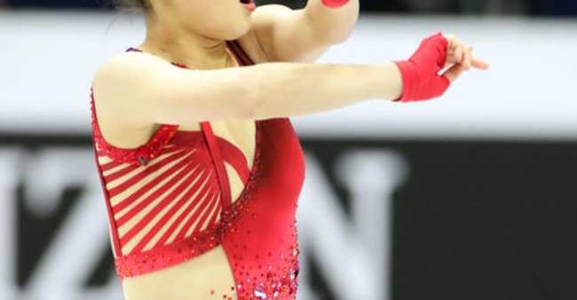韓国 旭日旗 フィギュアスケート 坂本花織 衣装に関連した画像-01