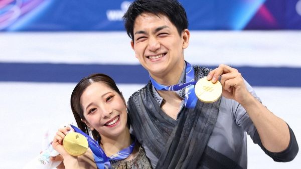 フィギュア五輪金のりくりゅうペア、ご報告のサムネイル