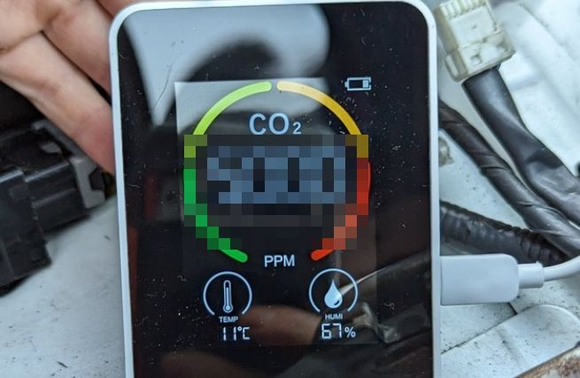 車　車内　助手席　眠い　爆睡　謎　原因　CO2濃度計 CO2　二酸化炭素に関連した画像-01