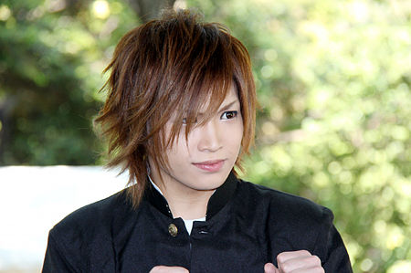声帯の手術をした ゴールデンボンバー 鬼龍院翔さん 喋れない状態での引きこもり生活で悟りを開くwww Avに飽きました オレ的ゲーム速報 刃 声帯の手術をした ゴールデンボンバー 鬼龍院翔さん 喋れない状態での引きこもり生活で悟りを開くwww Avに飽きました オレ的ゲーム速報 刃