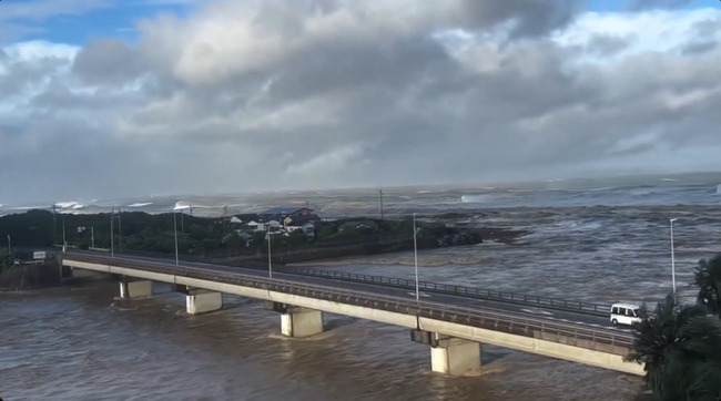 �������ܺ긩������ԡ����˴�Ϣ��������-02