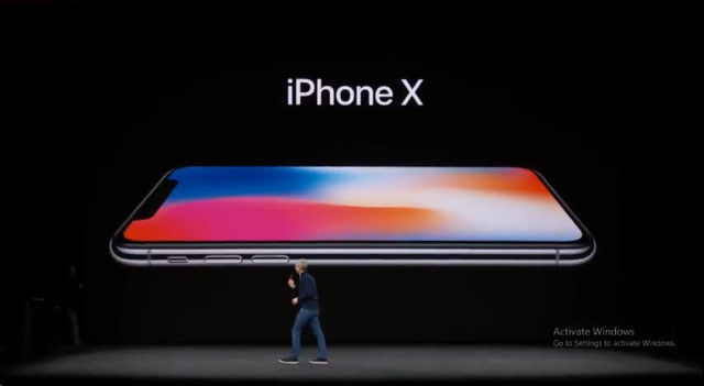 Apple 発表会 iPhoneXに関連した画像-01
