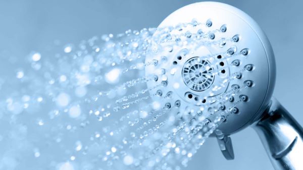 女性　シャワー　セルフプレジャー　行為　快感　ウーマナイザーに関連した画像-01