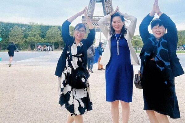 自民党　女性局　フランス　研修　党費　政党交付金　観光　旅行　自腹　に関連した画像-01