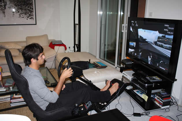 nelson-piquet-jr-plays-gt5p