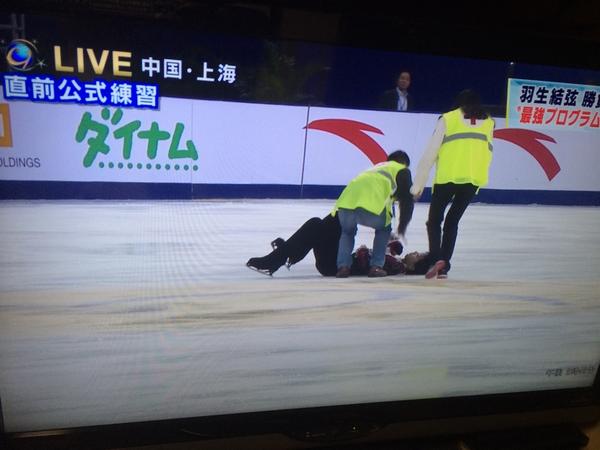 羽生結弦 事故 流血に関連した画像-04