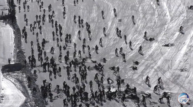 雪山 自転車 地獄絵図 地獄の山に関連した画像-03