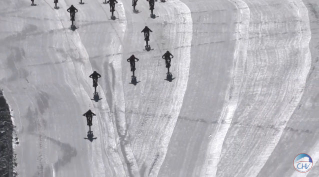 雪山 自転車 地獄絵図 地獄の山に関連した画像-03
