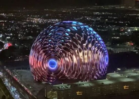 近未来　MSGスフィア　ラスベガス　無量空処　ブリッツボール　23億ドル　史上最高額　LEDに関連した画像-01
