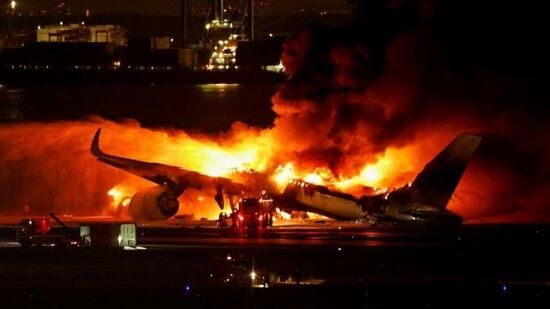 羽田空港　事故　管制　JAL　滑走路　停止線　40秒　離陸　海保　正月　過失に関連した画像-01