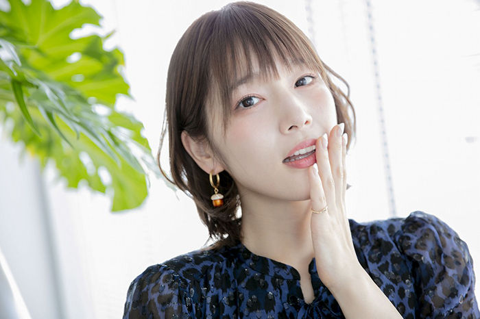 整形 内田真礼