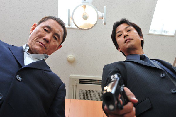 ビートたけし 椎名桔平 アウトレイジ 背景 Zoom 歯医者に関連した画像-03